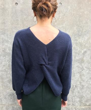 バックツイスト畦Kn