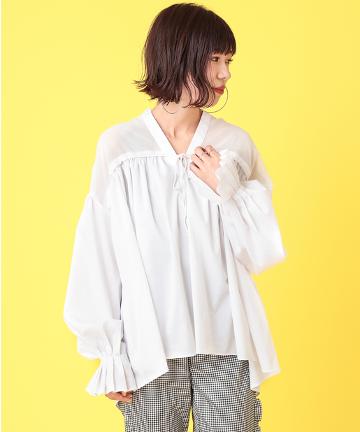 ヨークシアーボリュームブラウス