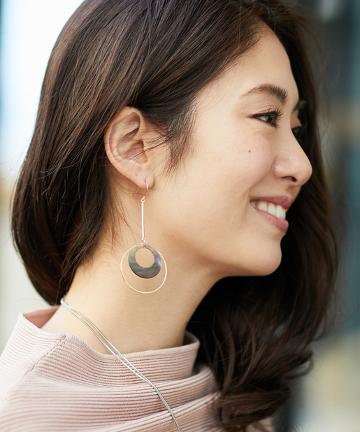 2連シェルサークルピアス