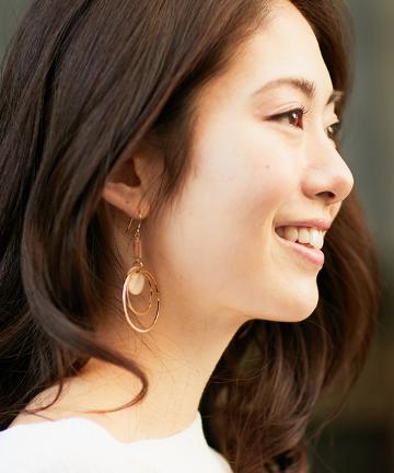 3連シェルサークルピアス