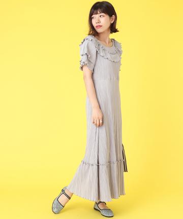 プリーツドレス