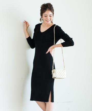 Vネックニットワンピース