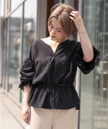 袖タック半袖ブラウス