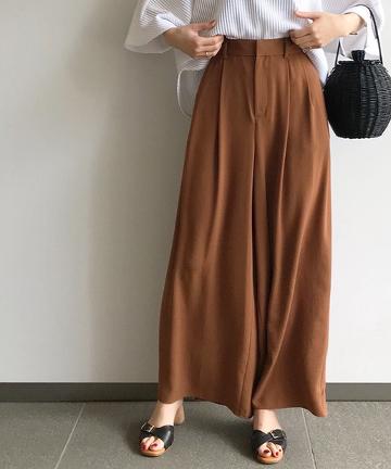 ワイドクロップドパンツ