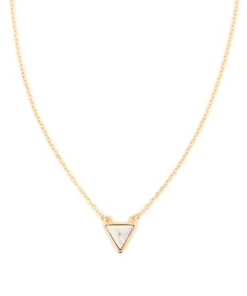 トライアングルネックレス