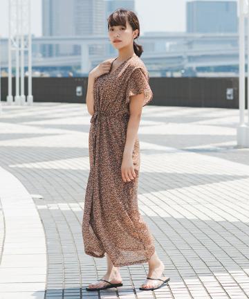 花柄シフォンワンピース