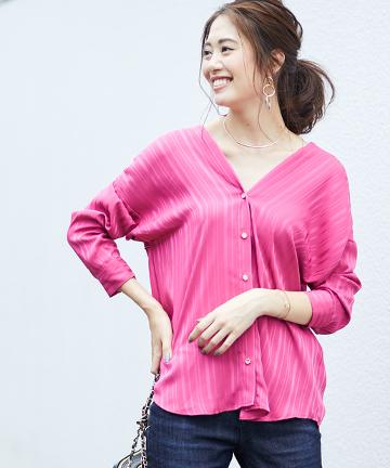 サテンバイヤスブラウス