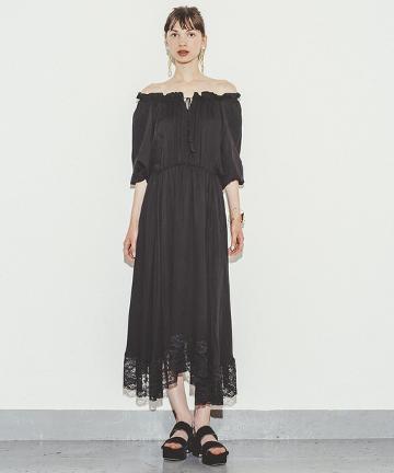 オフショルワンピース