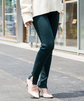 リブニットパンツ