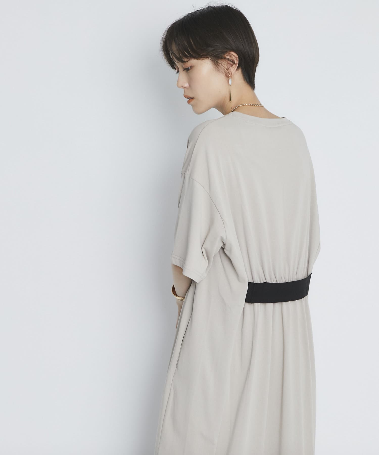 1枚でコーデが決まる バックギャザーカットソーワンピース Un Dix Cors アンディコール レディース Pal Closet パルクローゼット パルグループ公式ファッション通販サイト