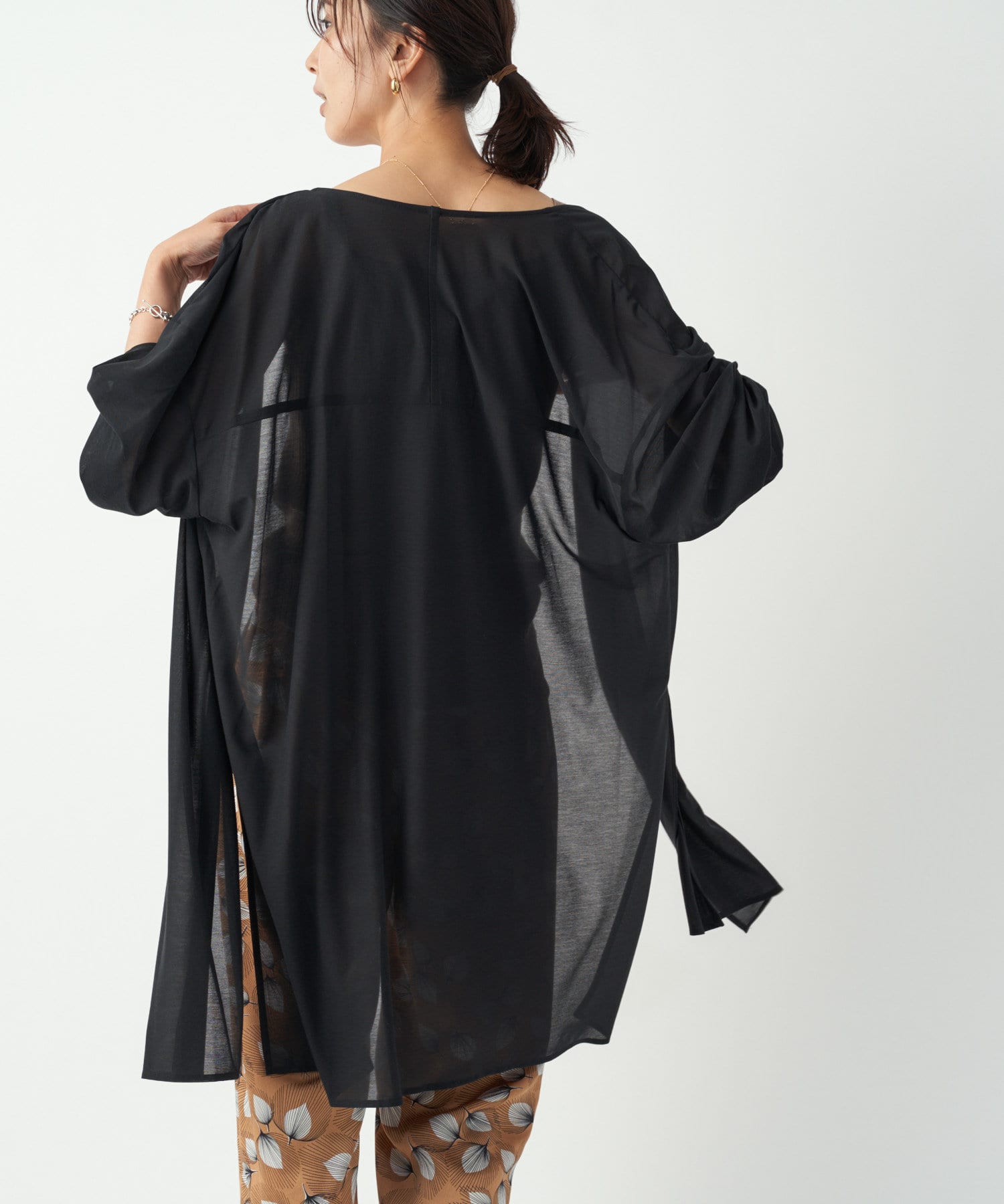 春夏の羽織りものとして大活躍 切替トッパーカーディガン Rive Droite リヴドロワ レディース Pal Closet パルクローゼット パルグループ公式ファッション通販サイト