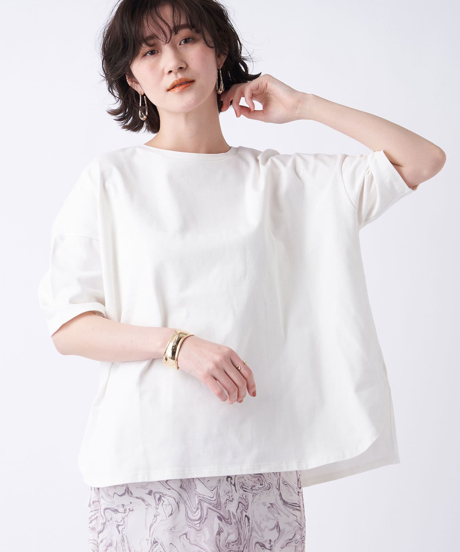 un dix cors(アンディコール) 【《色違いで揃えたくなる》洗える】汗染み防止クルーネックビックTシャツ