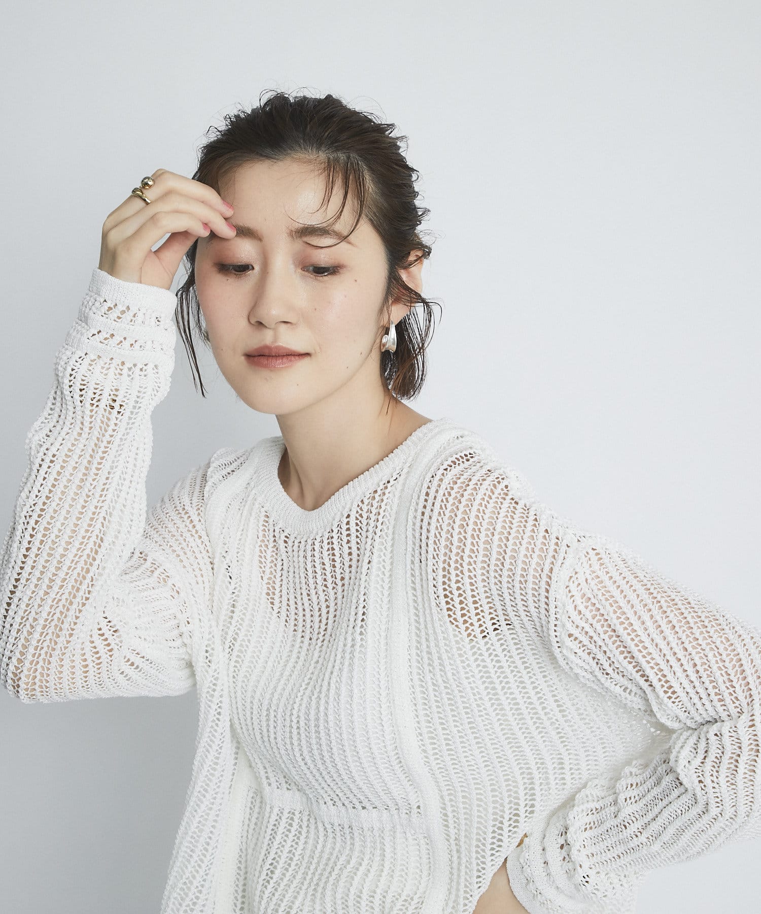 un dix cors(アンディコール) 【大人のこなれ感を演出】透かし編みニットプルオーバー