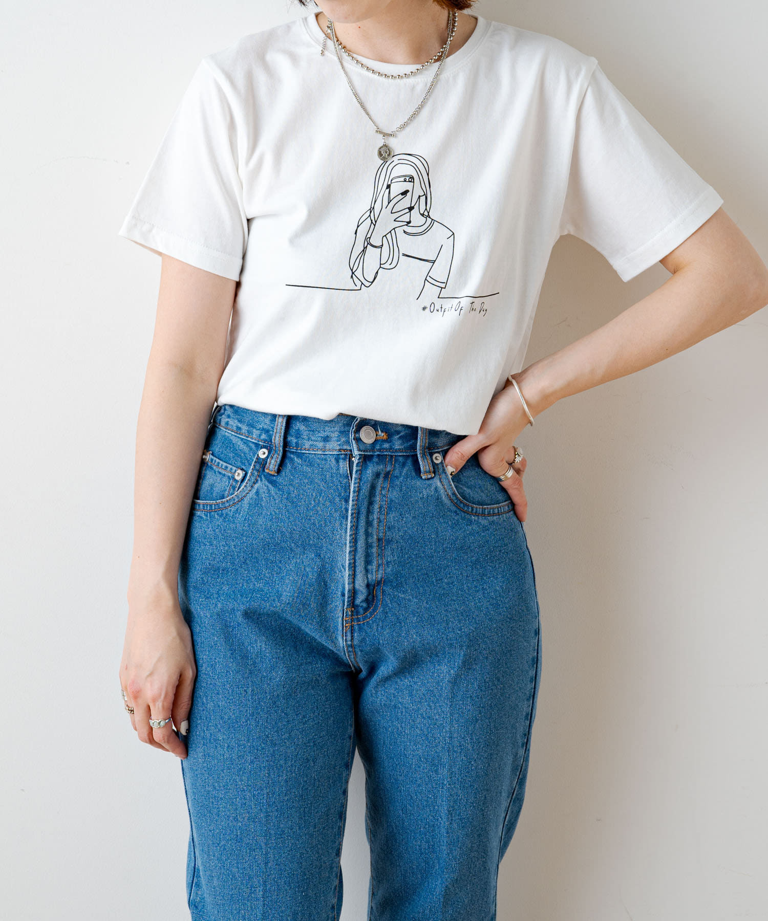 線画女の子ｔ Nice Claup Outlet ナイスクラップ アウトレット レディース Pal Closet パルクローゼット パルグループ公式ファッション通販サイト