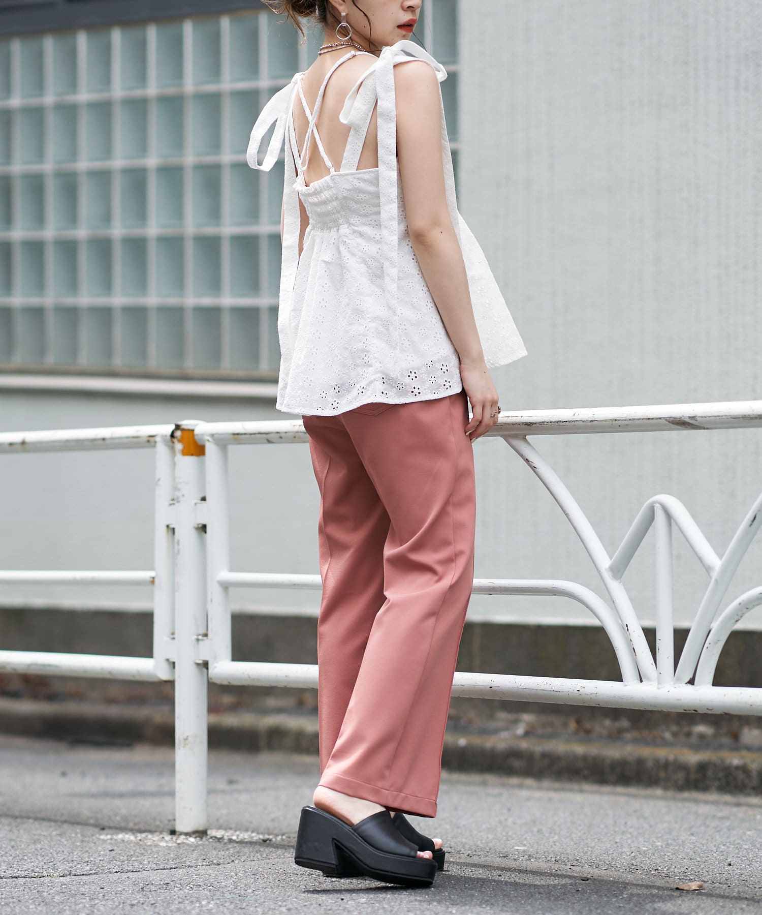 肩リボンコットンレースキャミブラウス Chico チコ レディース Pal Closet パルクローゼット パルグループ公式ファッション通販サイト