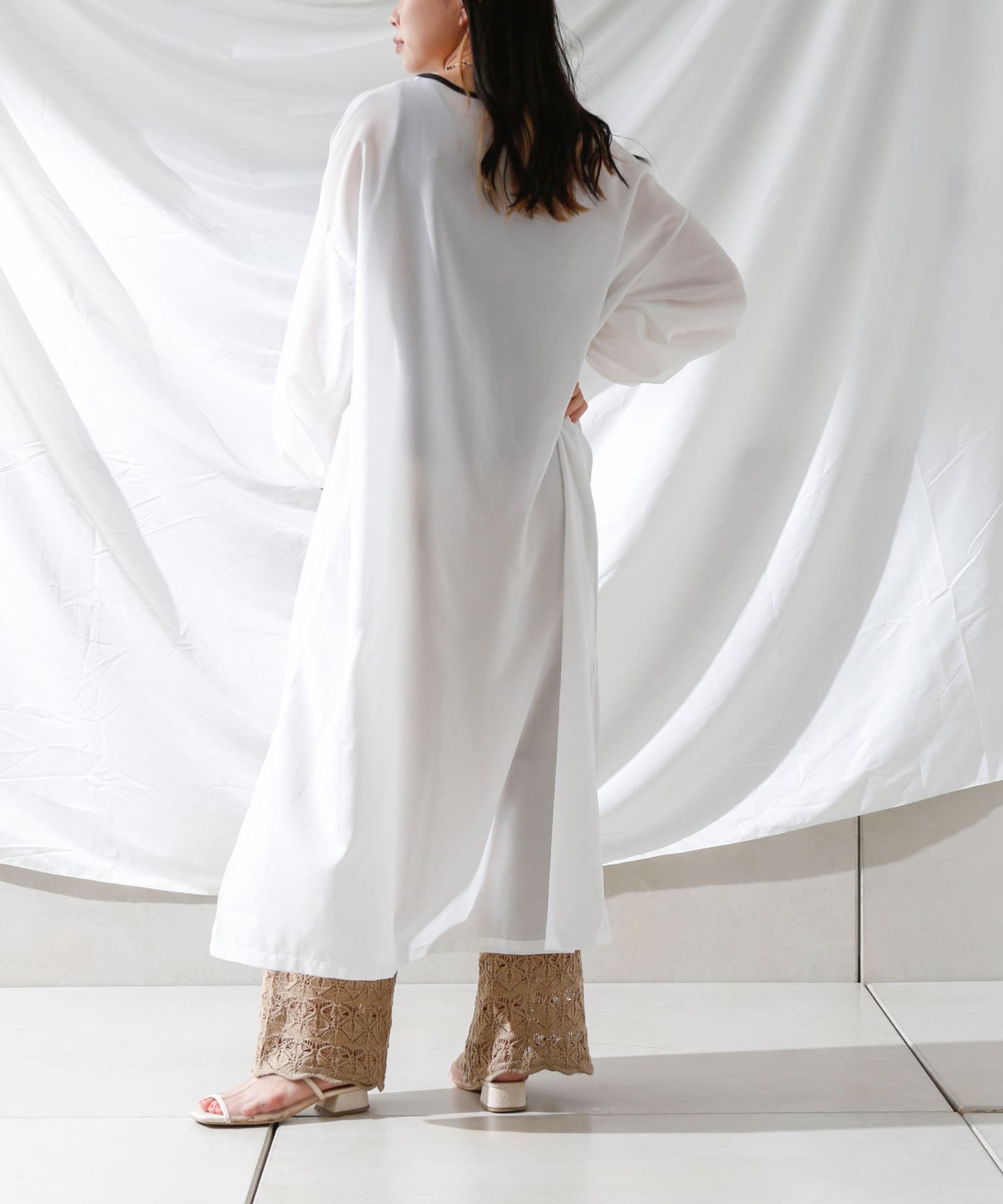 配色パイピングガウンワンピース Thevon ゼヴォン レディース Pal Closet パルクローゼット パルグループ公式ファッション通販サイト