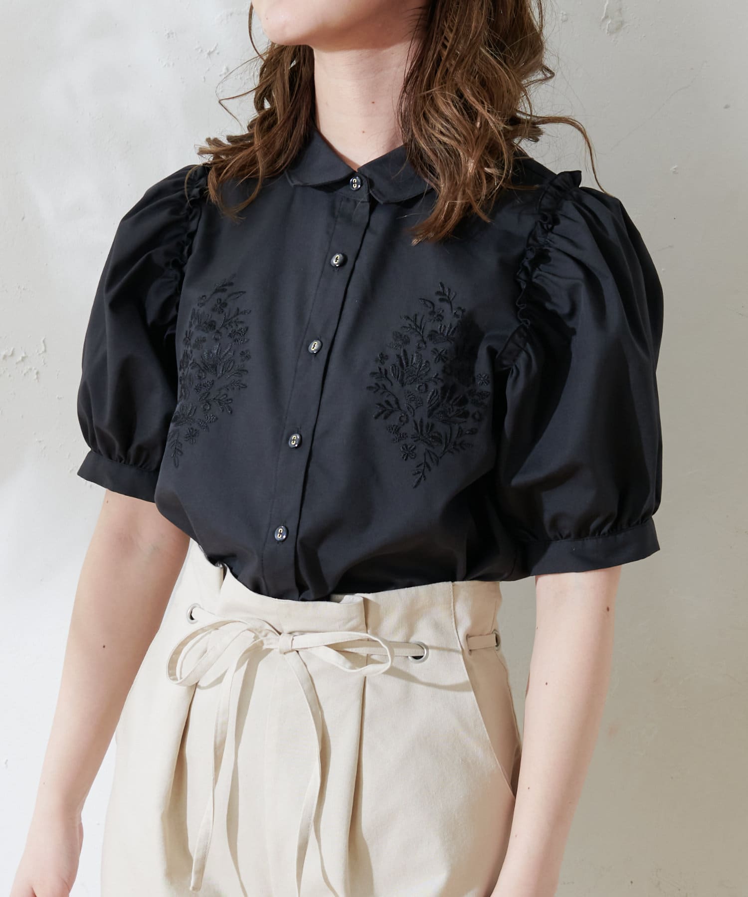 刺繍入りボリュームスリーブブラウス | OLIVE des OLIVE OUTLET ...