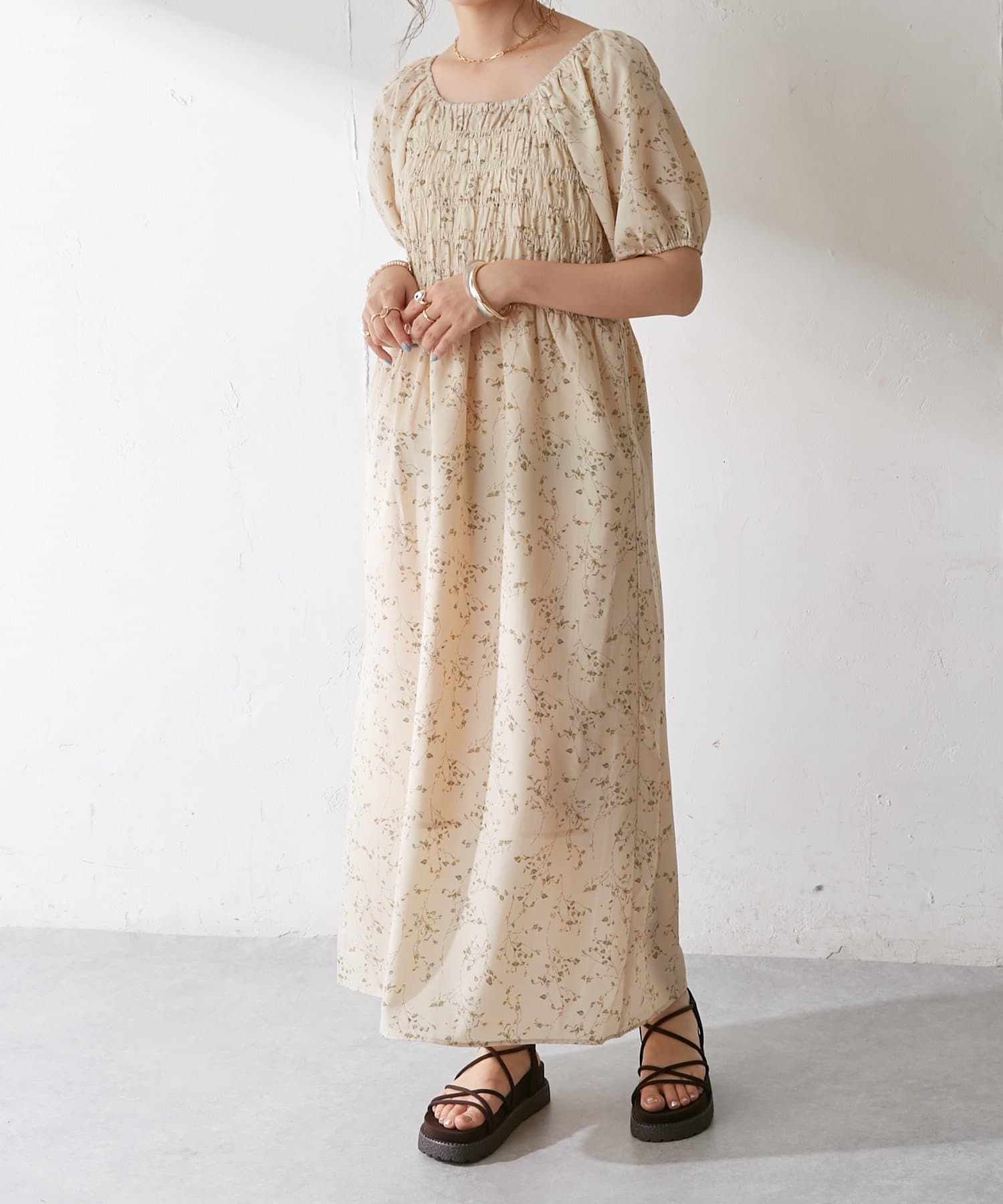 Web限定 袖ボリュームシャーリングワンピース Discoat ディスコート レディース Pal Closet パルクローゼット パルグループ公式ファッション通販サイト