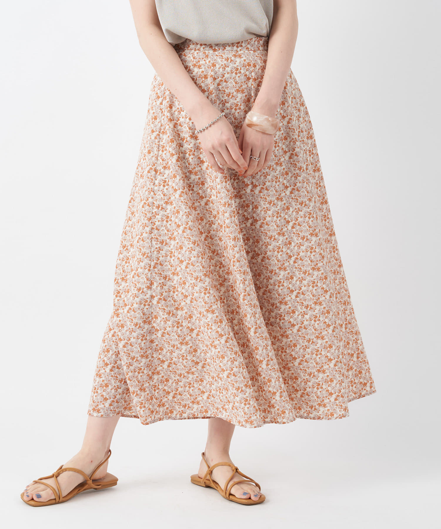 un dix cors(アンディコール) 【鮮度が上がるプリント柄】フラワ−プリントフレアロングスカート