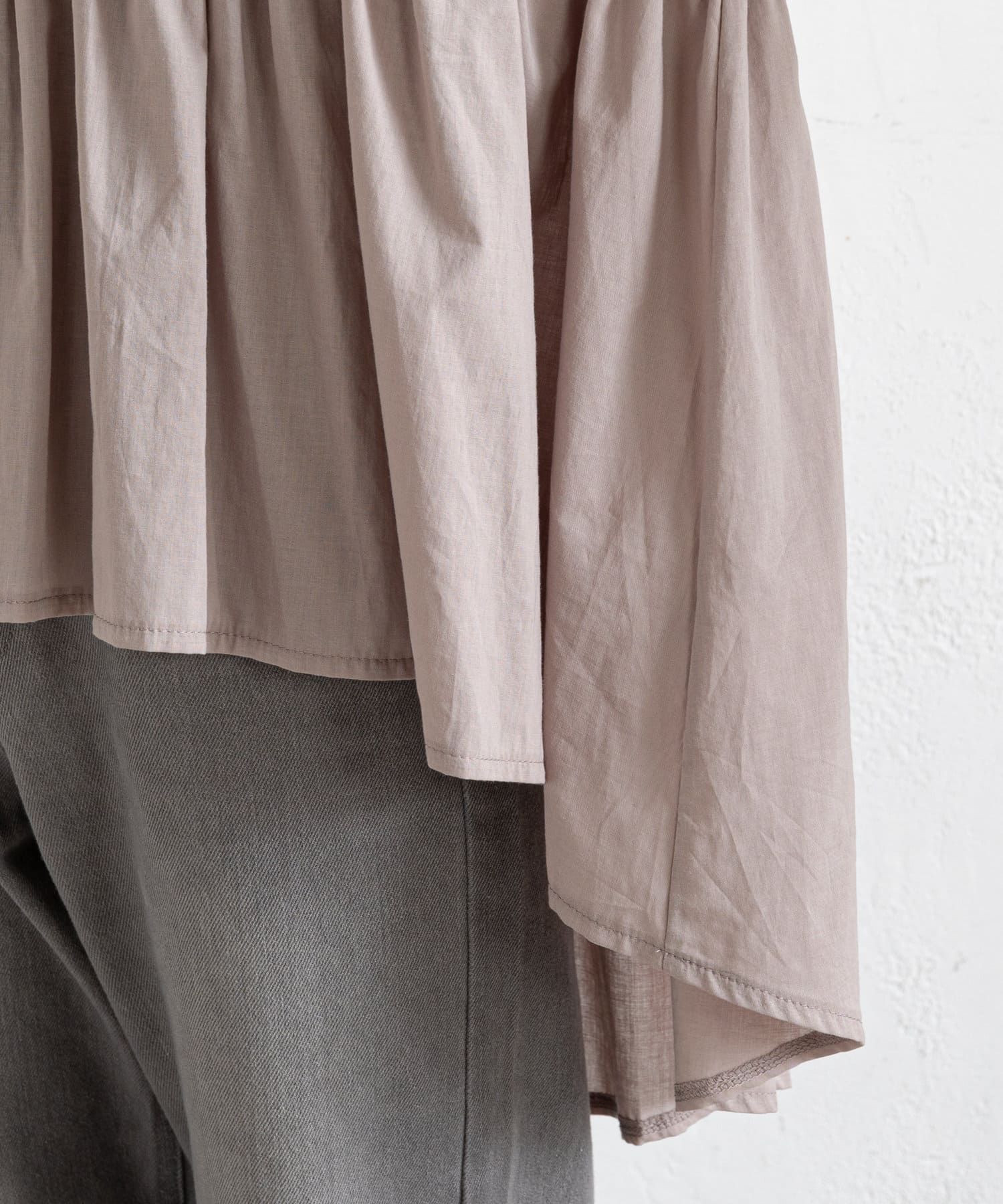 prose verse(プロズヴェール) ボリュームフレアノースリブラウス