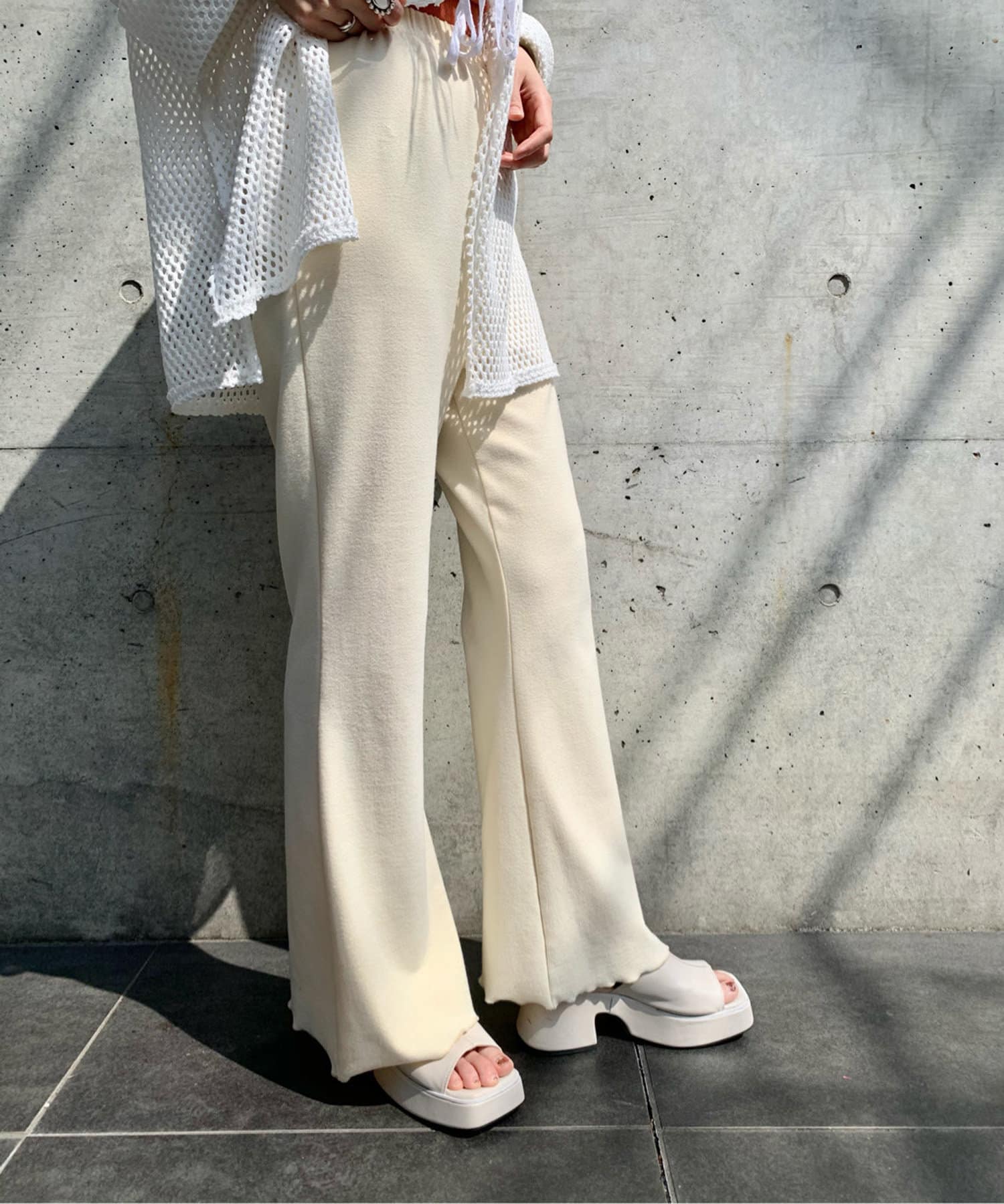 OUTLET(アウトレット) 【Kastane】MELLOW FLARE PANTS