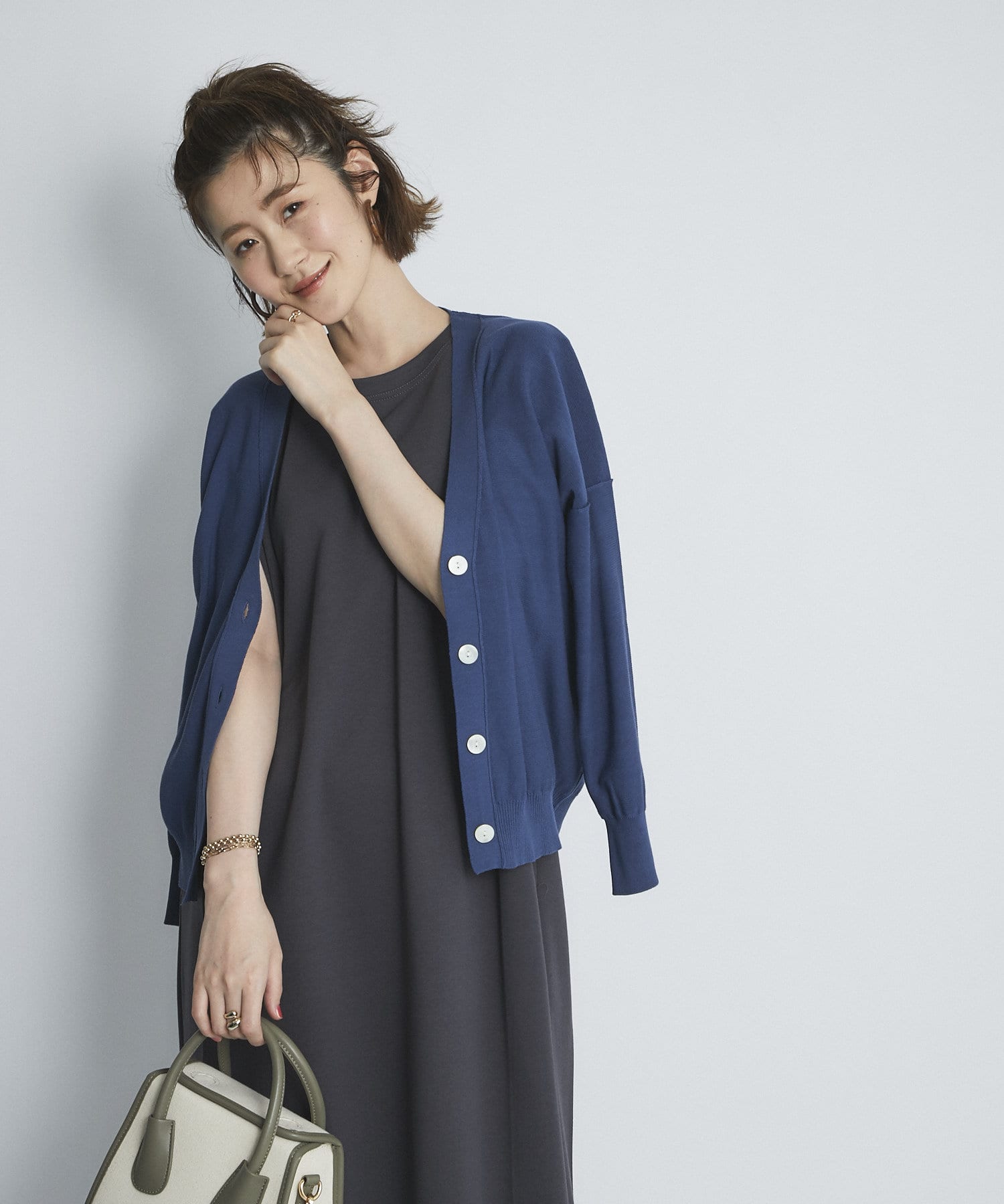 un dix cors(アンディコール) 【冷房対策に欠かせないアイテム】コットンVネックカーディガン