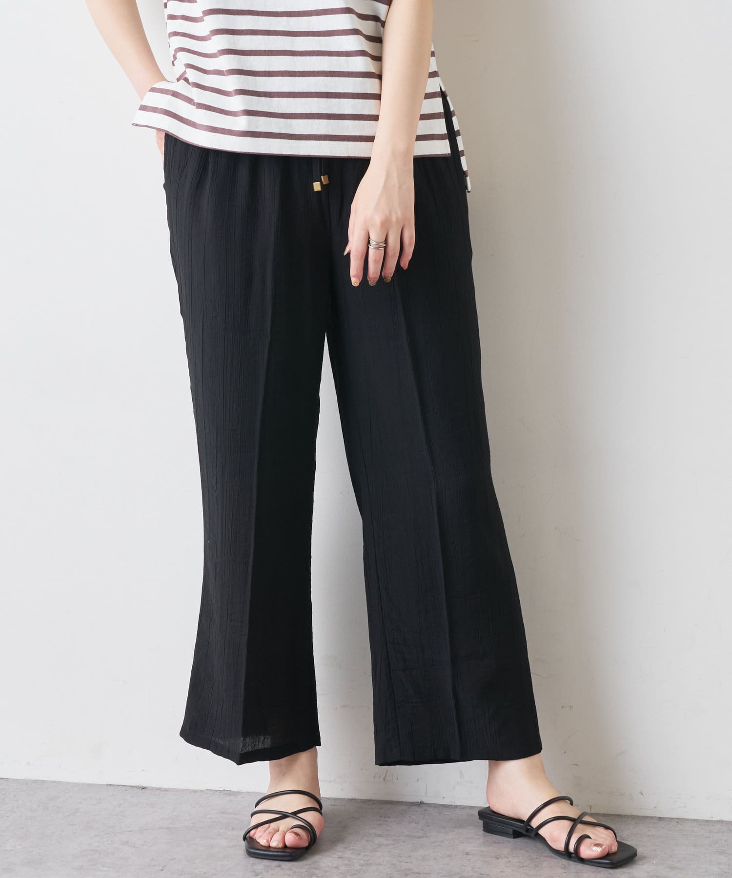 natural couture(ナチュラルクチュール) シワ加工リラックスパンツ