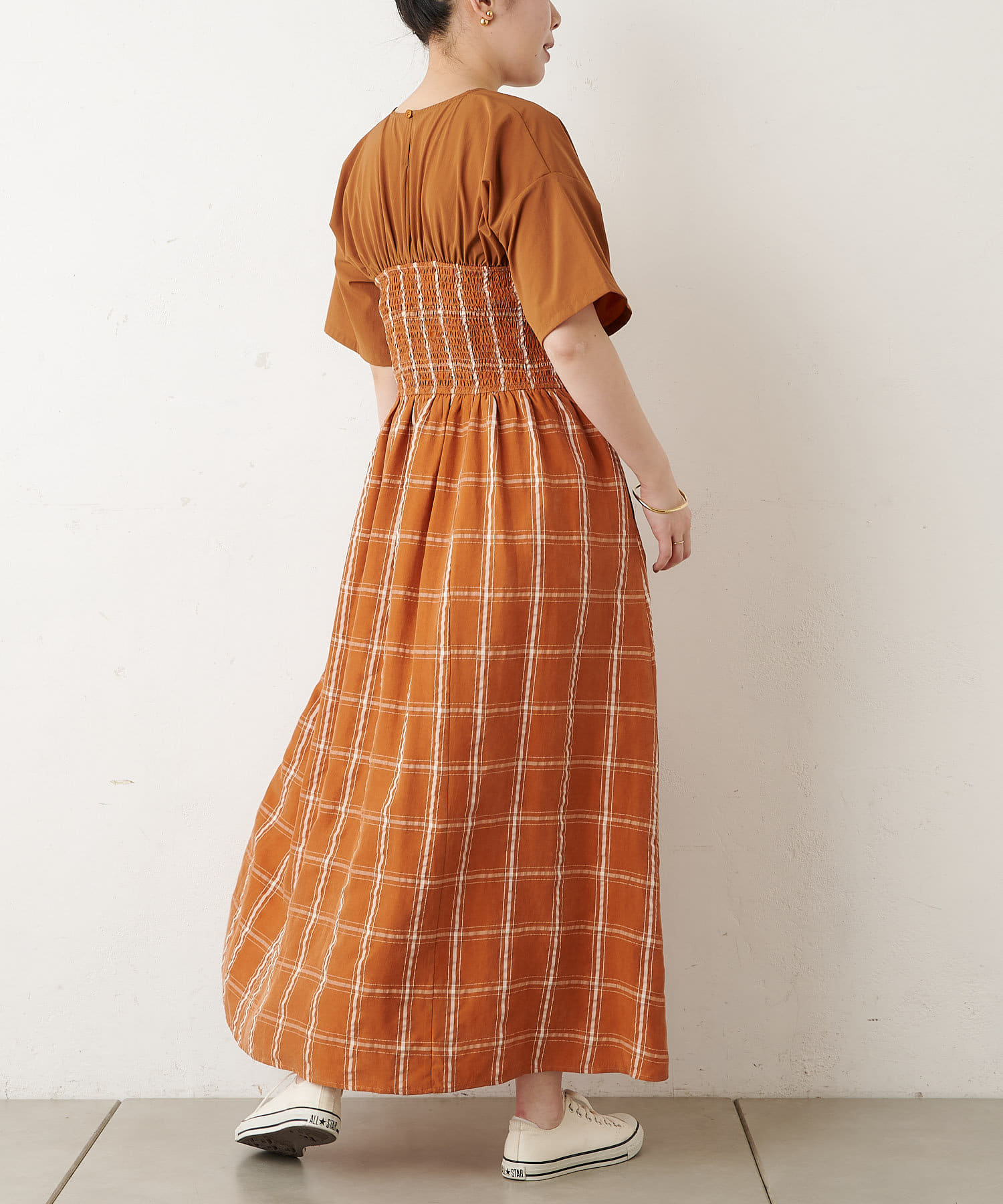 シャーリングチェックワンピース Ear Papillonner イア パピヨネ レディース Pal Closet パルクローゼット パルグループ公式ファッション通販サイト