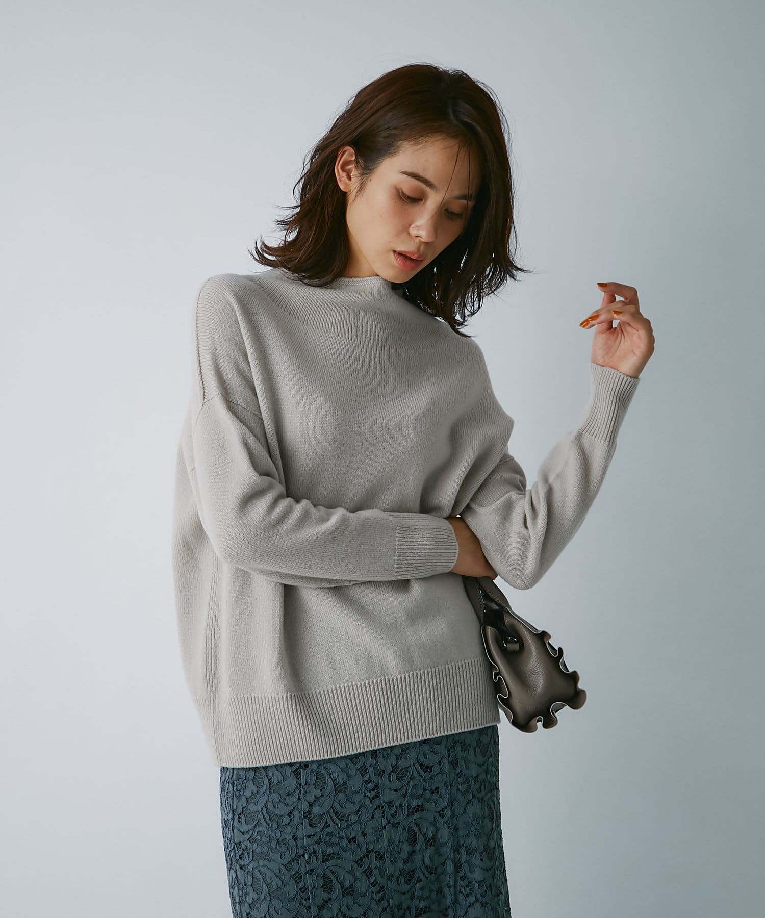 メイクがつきにくい程よいネック ウール100ボトルネックニット La Boutique Bonbon ラブティックボンボン レディース Pal Closet パルクローゼット パルグループ公式ファッション通販サイト