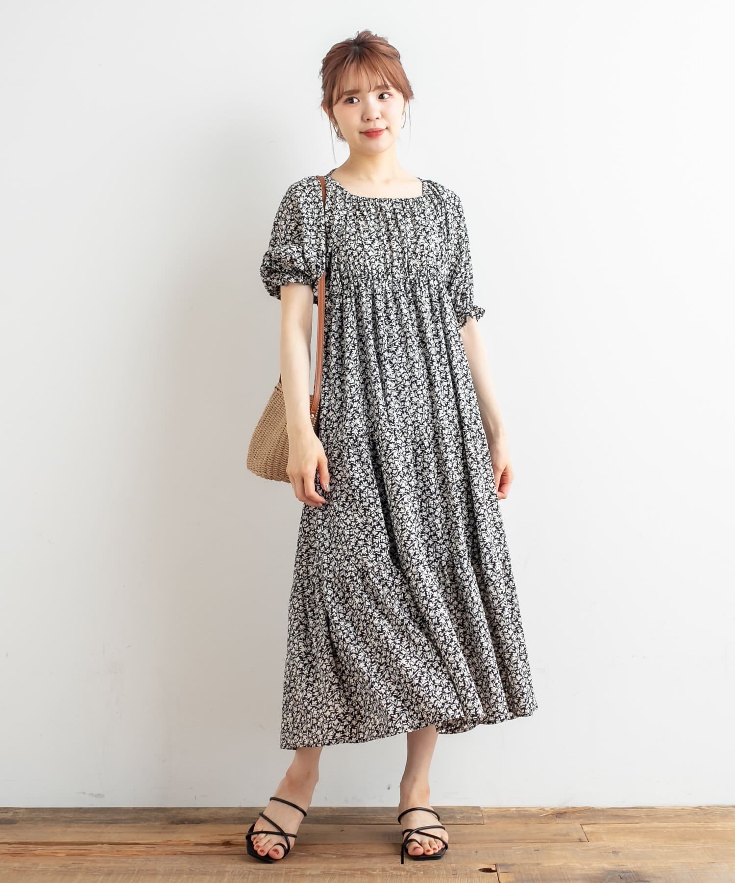 花柄ティアードワンピ Nice Claup Outlet ナイスクラップ アウトレット レディース Pal Closet パルクローゼット パルグループ公式ファッション通販サイト
