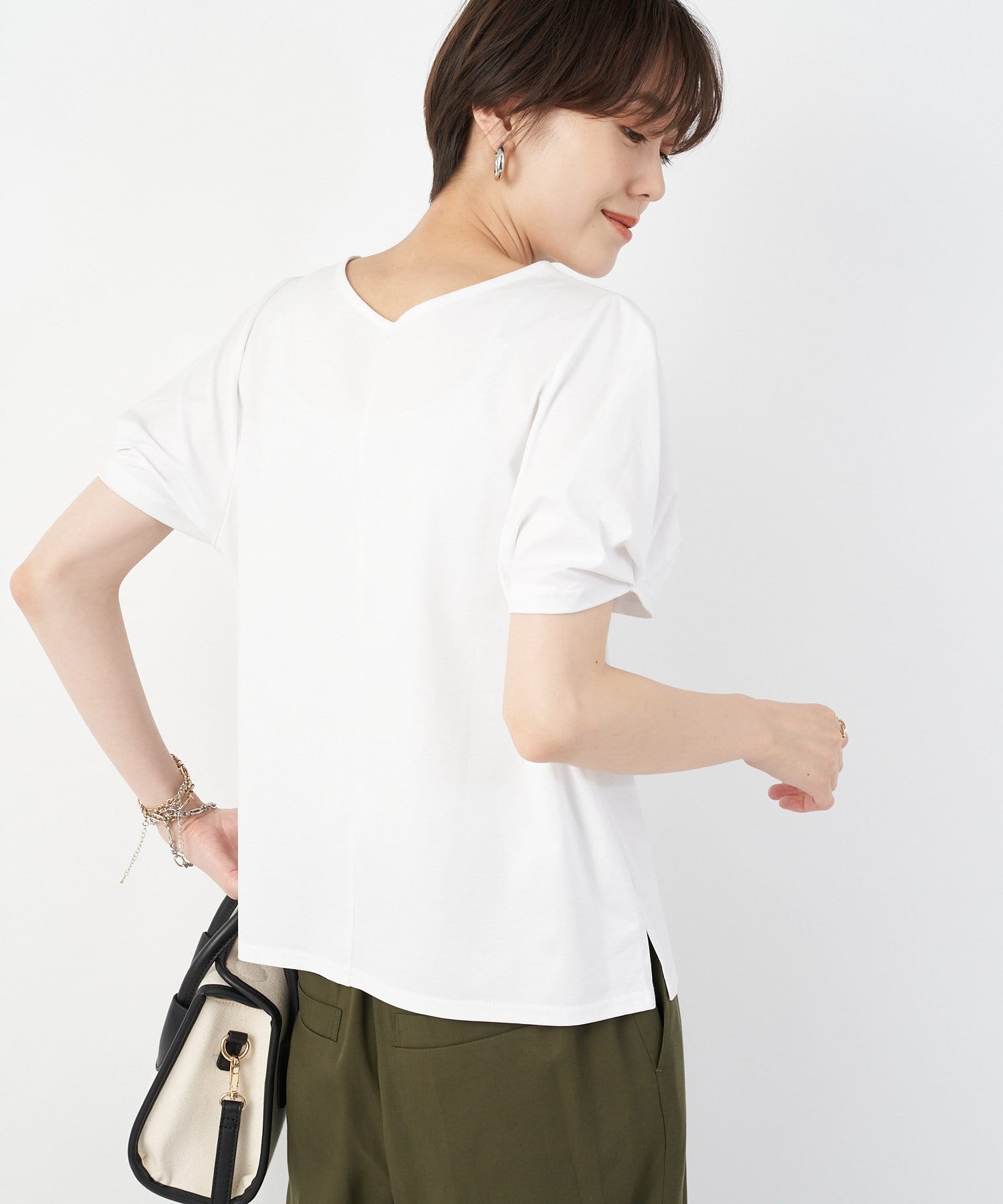 【メーカー再生品】 大人ベーシック 滑らかキレイ素材シンプルカットソー - Tシャツ/カットソー(半袖/袖なし)
