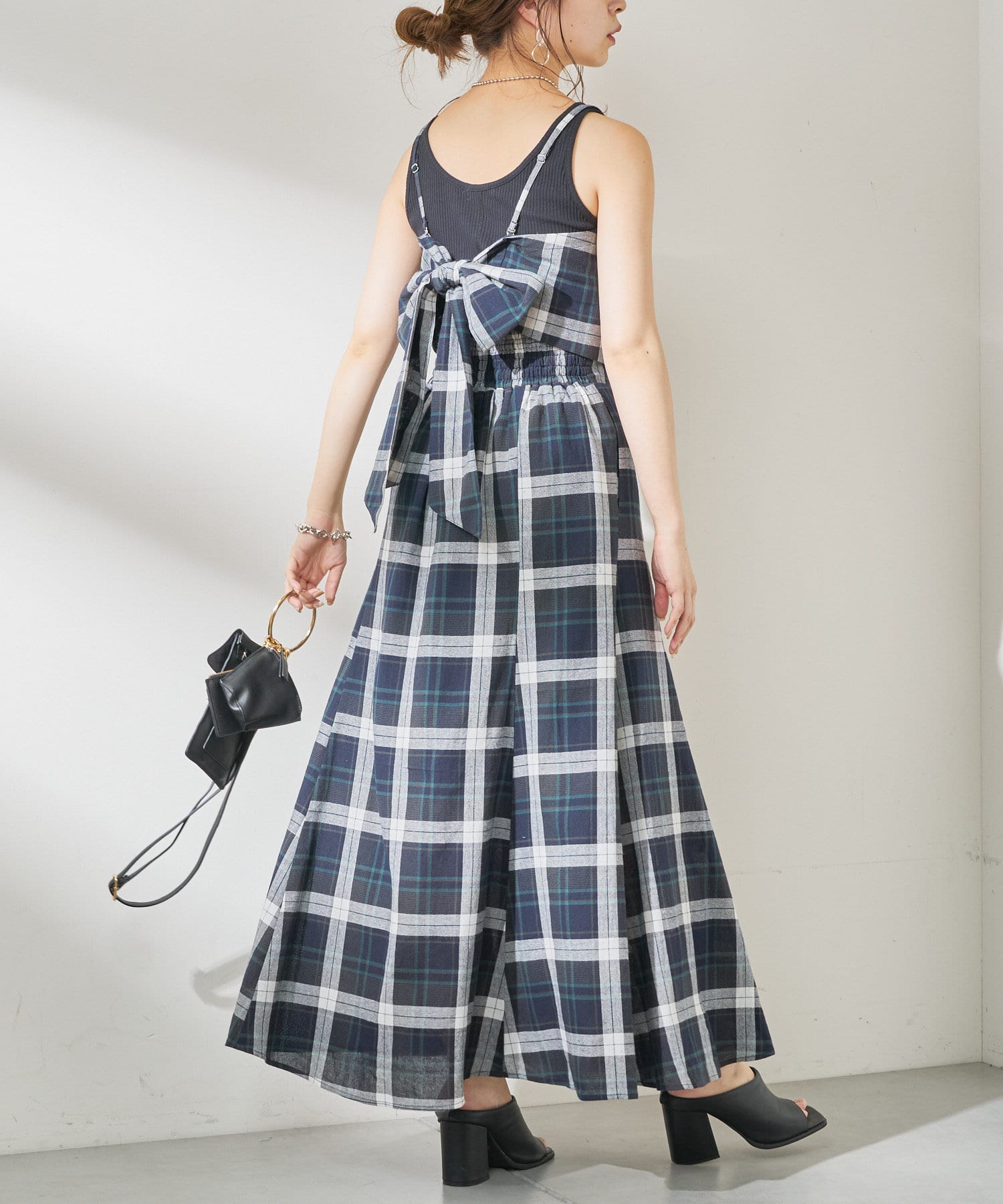 チェックバックリボンマルチウェイワンピース Who S Who Chico フーズフーチコ レディース Pal Closet パルクローゼット パルグループ公式ファッション通販サイト