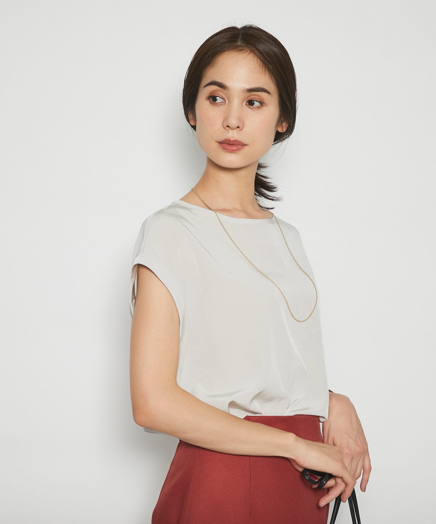 ラフなのにきれい見え 洗える トリアセ混tシャツブラウス La Boutique Bonbon ラブティックボンボン レディース Pal Closet パルクローゼット パルグループ公式ファッション通販サイト