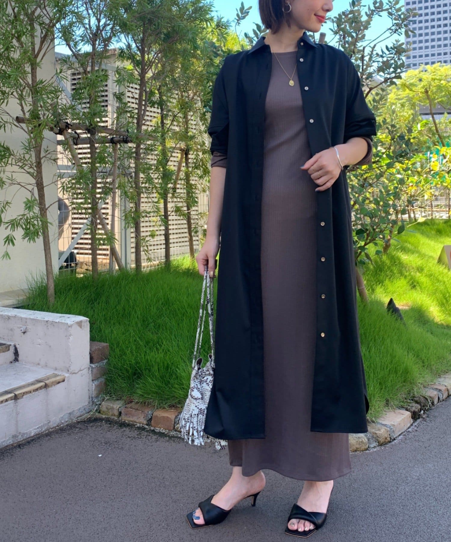 サテンbigシャツワンピース Loungedress ラウンジドレス レディース Pal Closet パルクローゼット パルグループ公式ファッション通販サイト