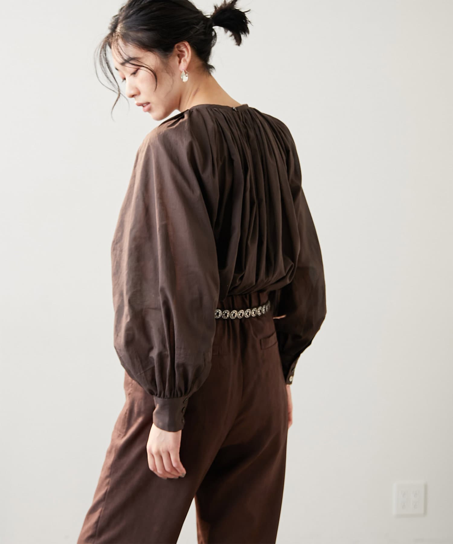 Whim Gazette ローンクルーネックプルオーバー