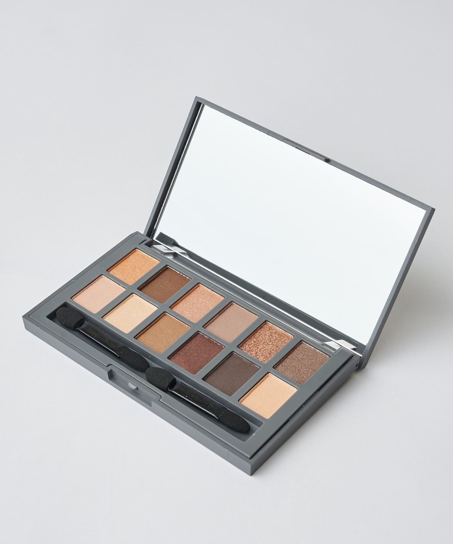 And Us アイシャドウパレット 3coins スリーコインズ ライフスタイル Pal Closet パルクローゼット パルグループ公式ファッション通販サイト