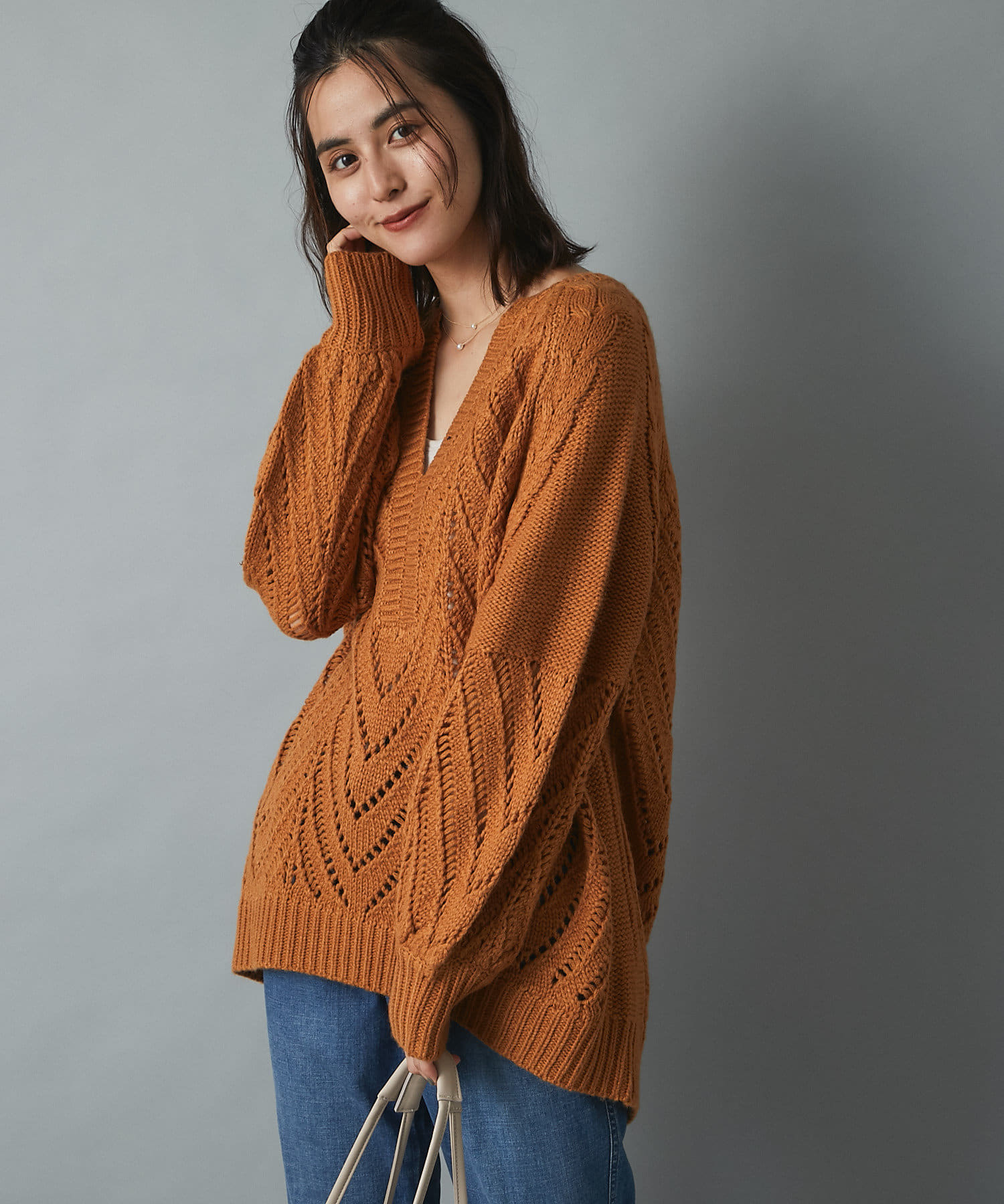 un dix cors(アンディコール) 【ワンランクアップのお洒落が叶う】透かし編みプルオーバーニット