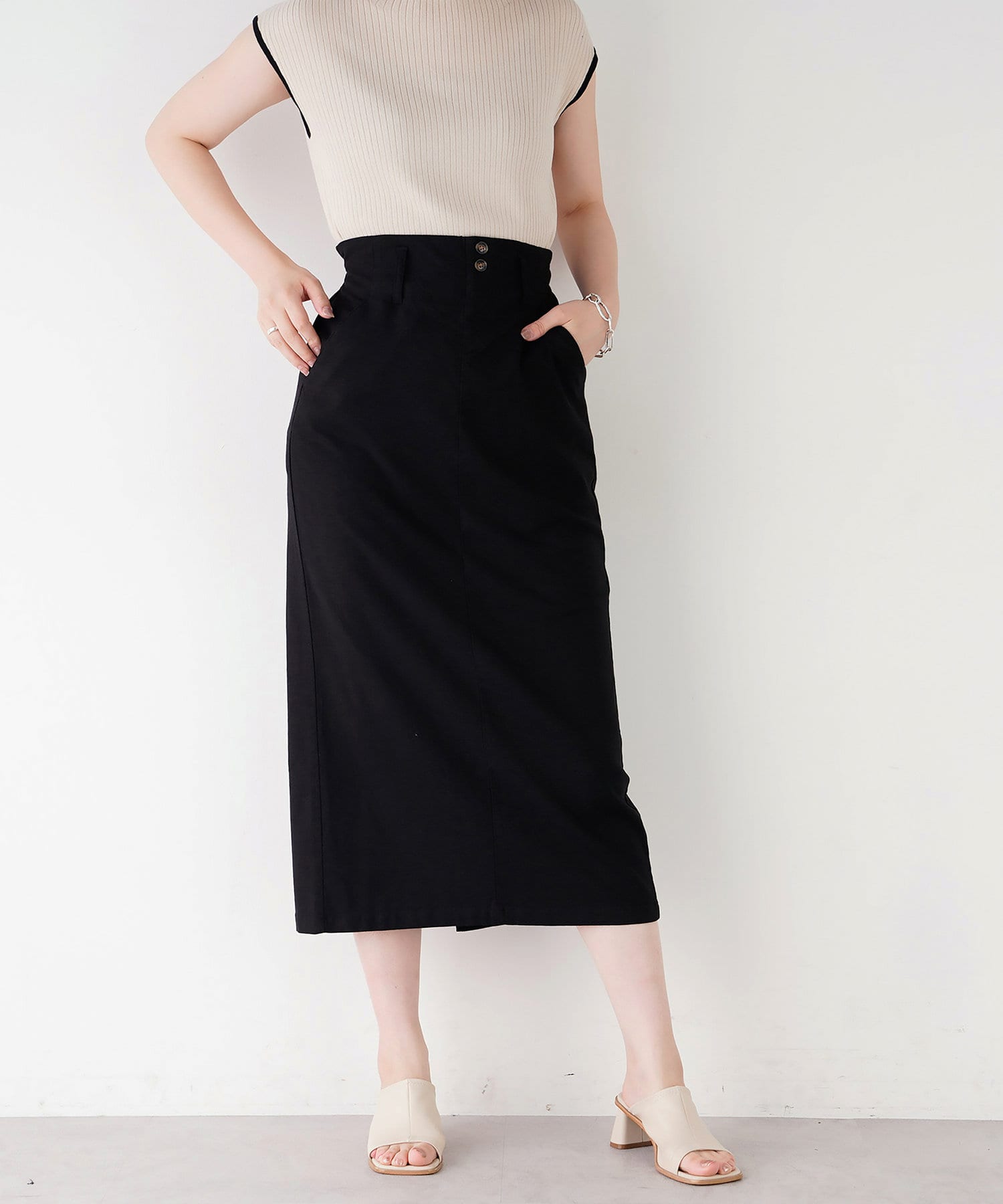 natural couture(ナチュラルクチュール) ストレッチリネンベルト付タイトスカート