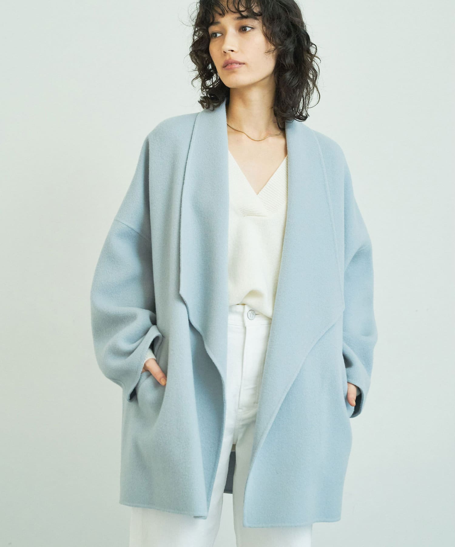 今買って正解！”春まで使えるハーフコート” - GALLARDAGALANTE