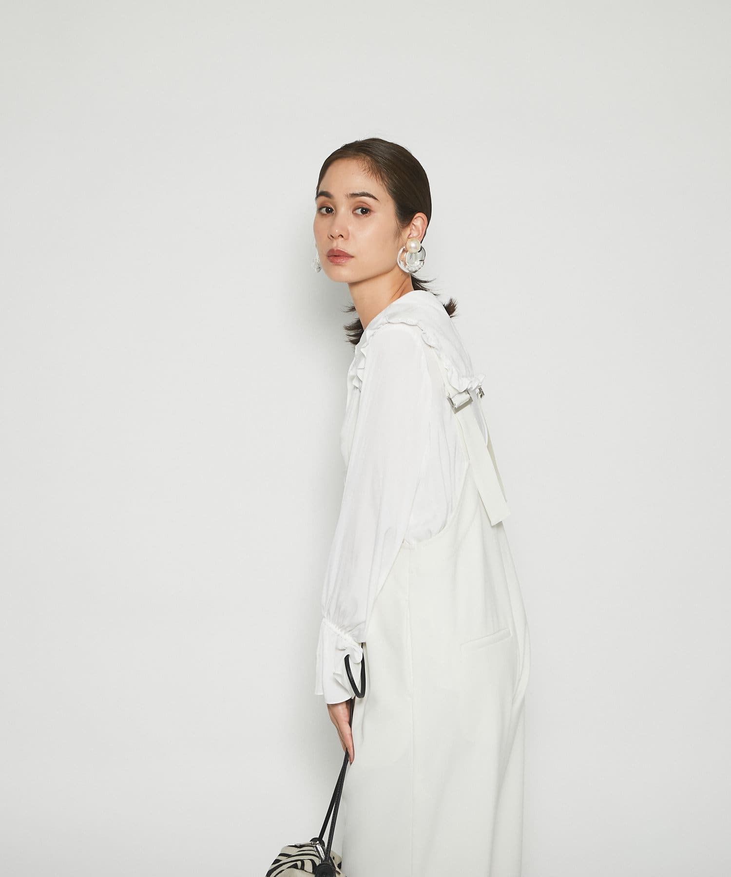 モードな雰囲気・手洗い可】ダブルクロスサロペット | La boutique BonBon(ラブティックボンボン)レディース | PAL  CLOSET(パルクローゼット) - パルグループ公式ファッション通販サイト