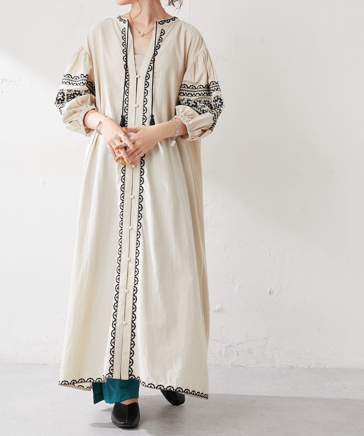 コットン刺繍ワンピース Discoat ディスコート レディース Pal Closet パルクローゼット パルグループ公式ファッション通販 サイト