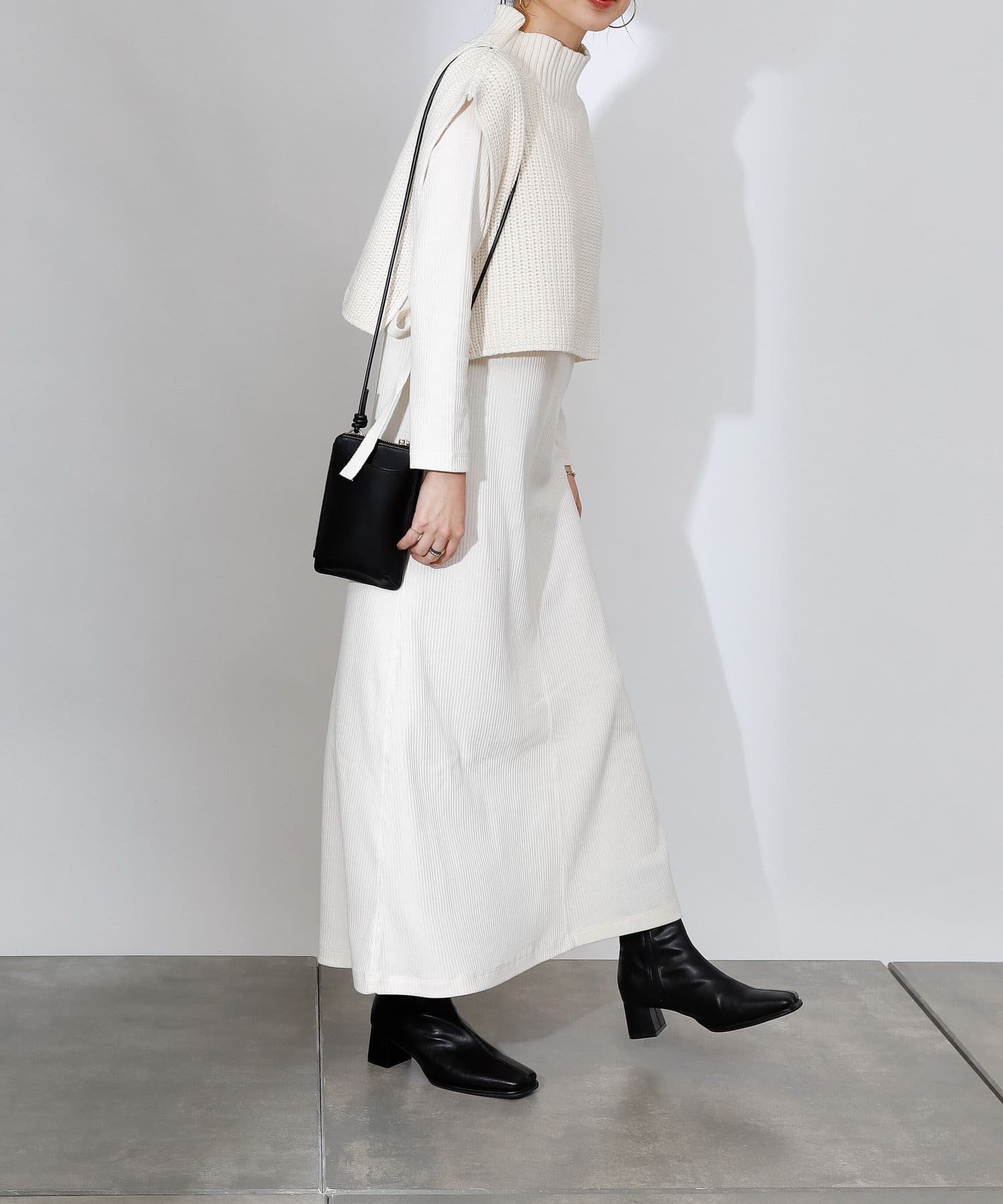 Web 一部店舗限定 バックオープンワンピース ニットベストセット Colony 2139 コロニー トゥーワンスリーナイン レディース Pal Closet パルクローゼット パルグループ公式ファッション通販サイト