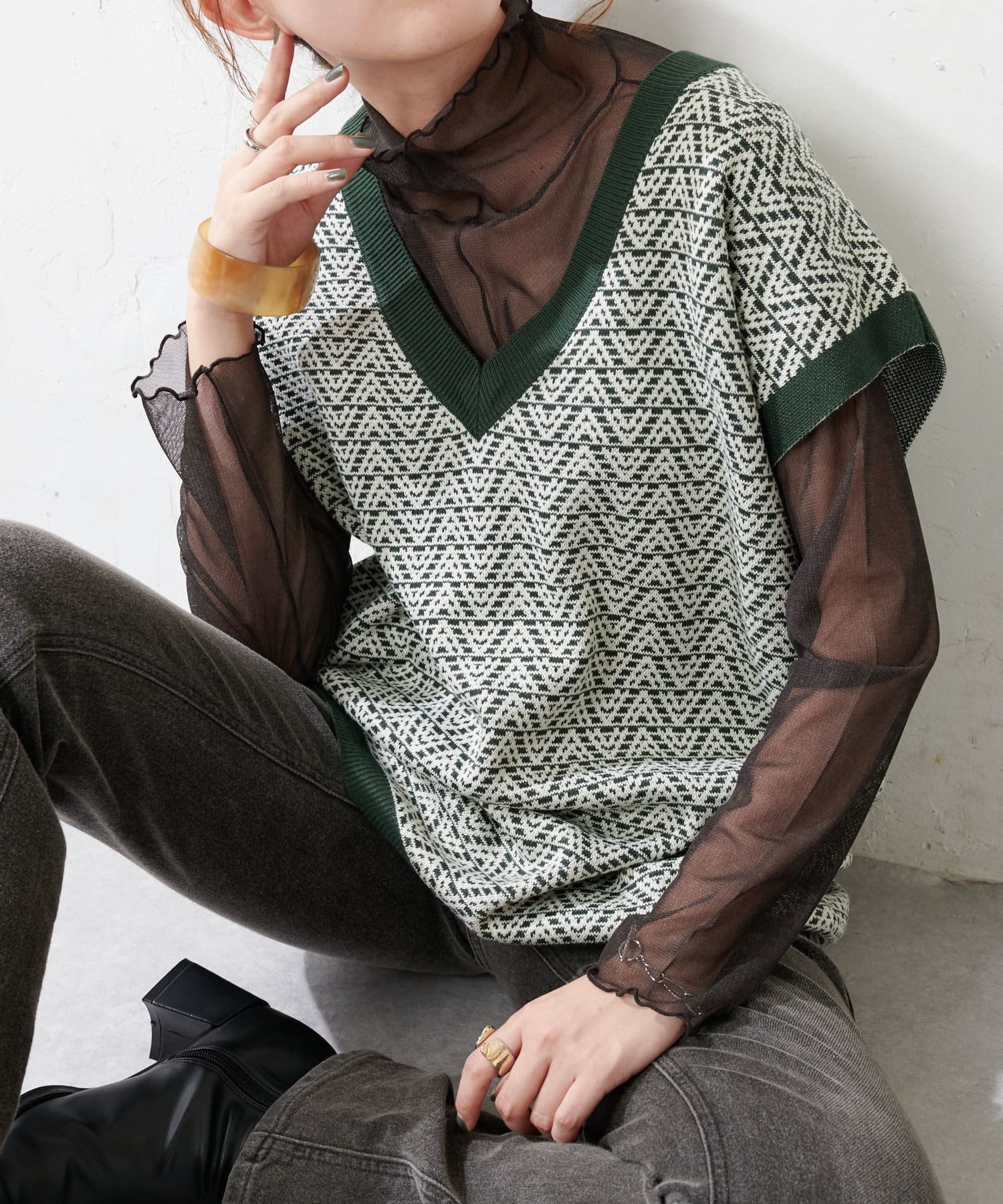 Web限定 幾何学柄チュニックベスト Discoat ディスコート レディース Pal Closet パルクローゼット パルグループ公式 ファッション通販サイト