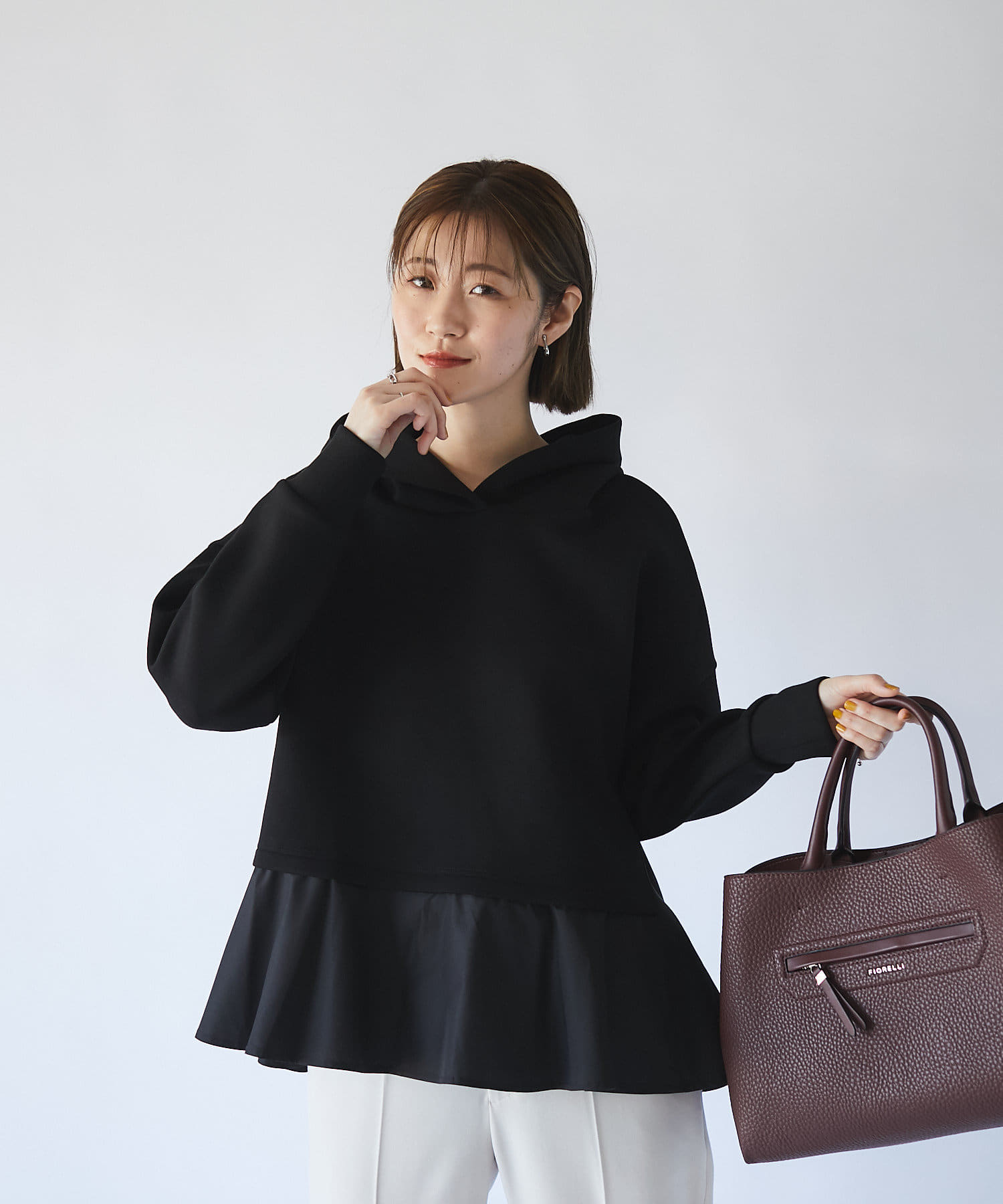 un dix cors(アンディコール) 【着るだけでレイヤード風に】ペプラムフーディ