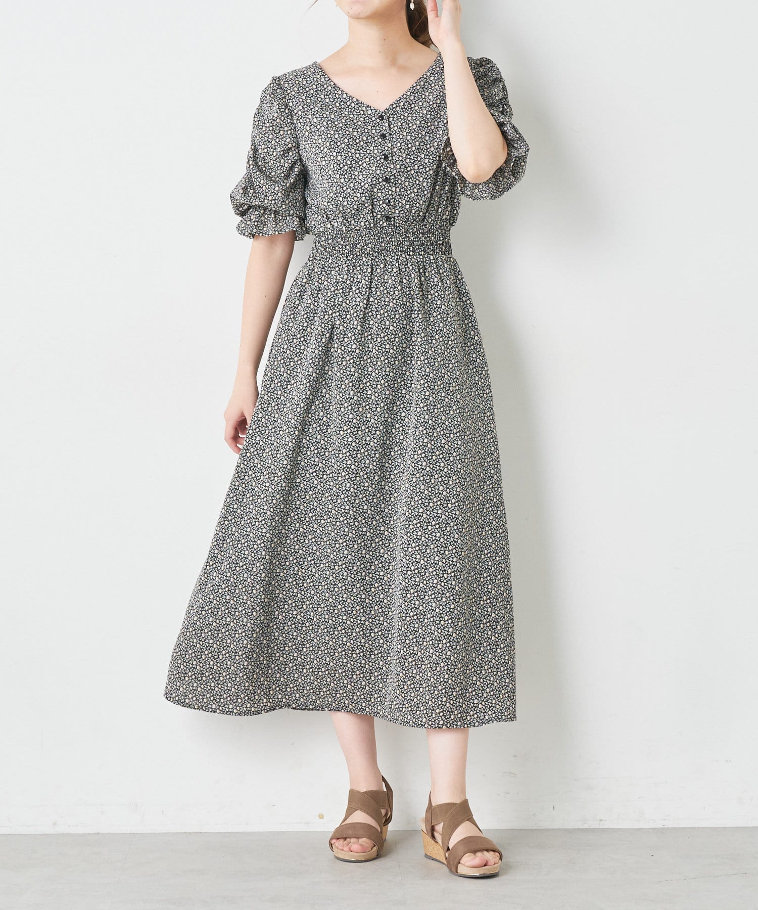 美品】PAUL&JOE 可愛い 小花柄 かさ張り 緑色 ワンピース
