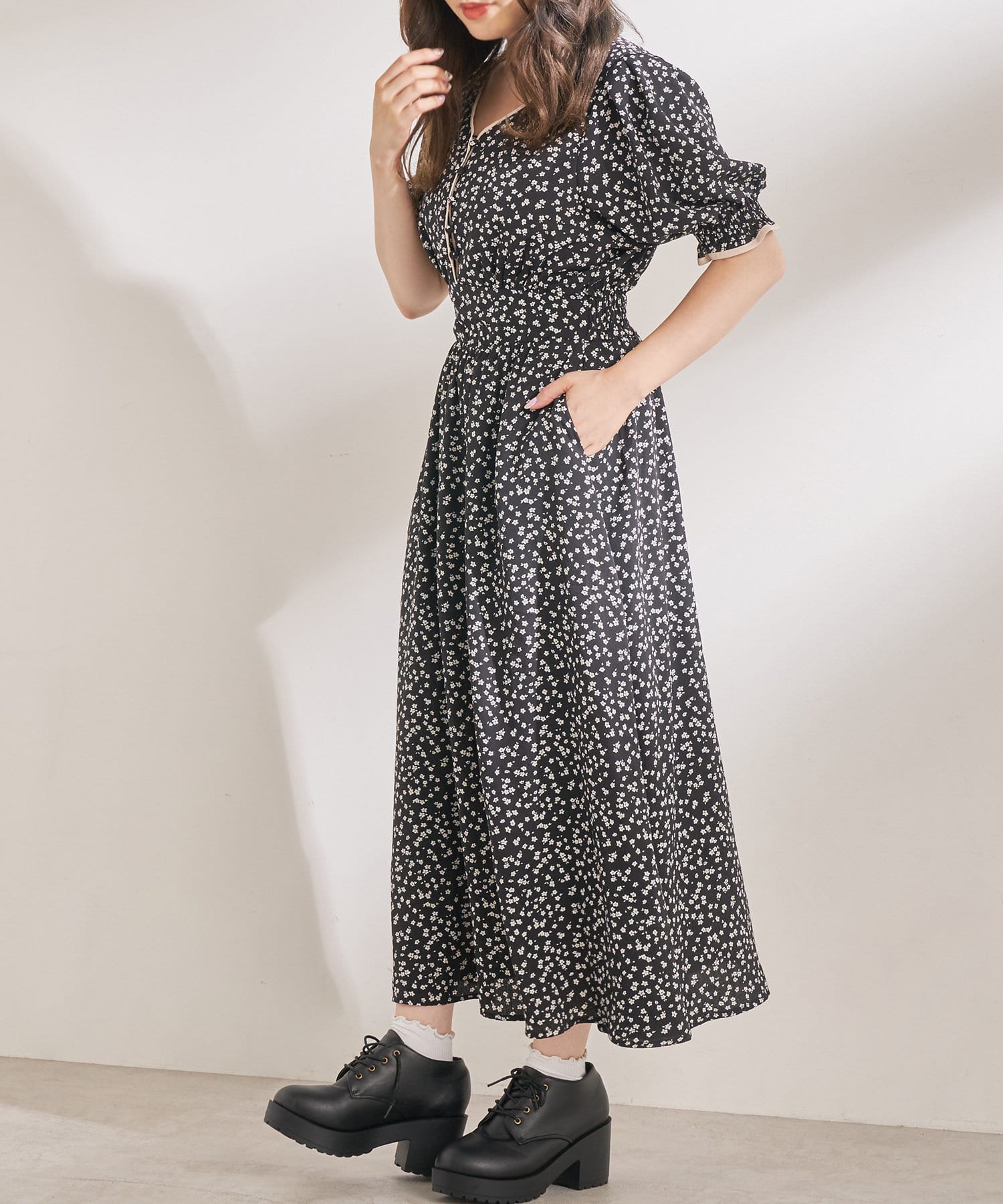 配色パイピングvネックワンピース Olive Des Olive オリーブ デ オリーブ レディース Pal Closet パルクローゼット パルグループ公式ファッション通販サイト