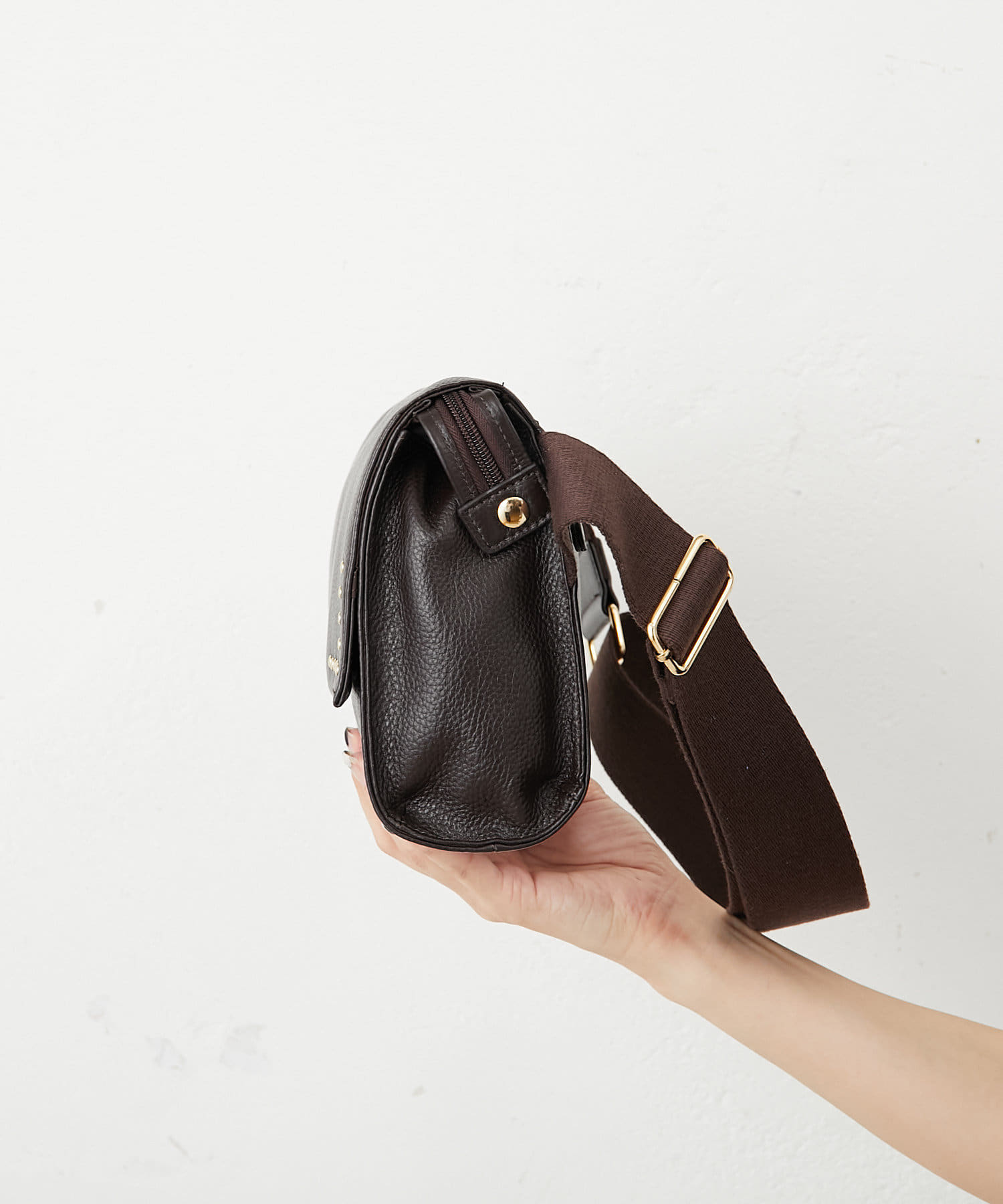 ワイドテープショルダーバッグ Ear Papillonner イア パピヨネ レディース Pal Closet パルクローゼット パルグループ公式ファッション通販サイト