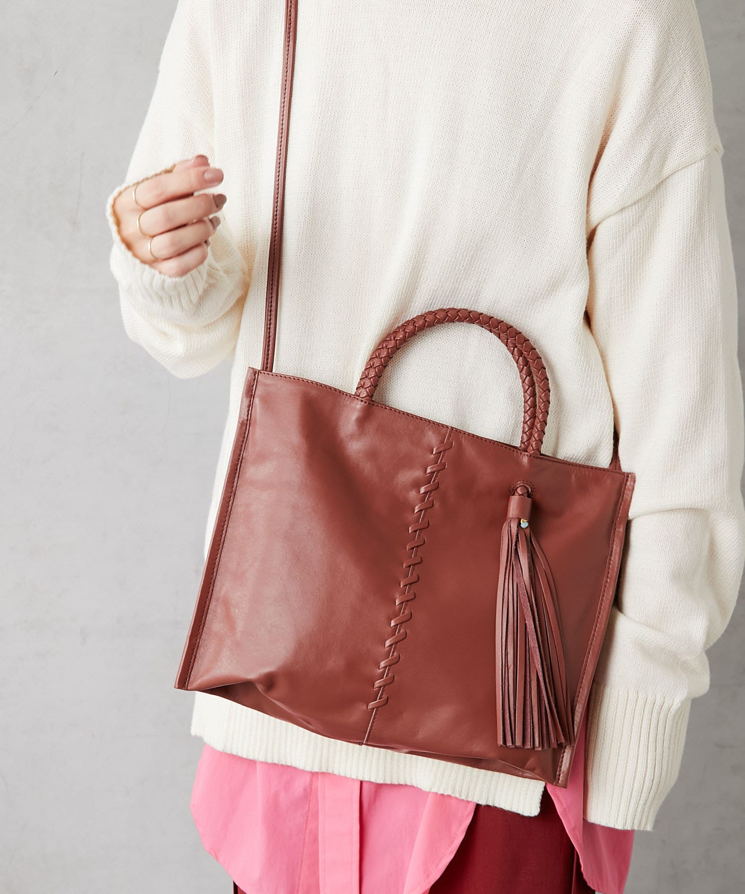 Brooklyn Charm Ear コラボフリンジトートバッグ Ear Papillonner イア パピヨネ レディース Pal Closet パルクローゼット パルグループ公式ファッション通販サイト