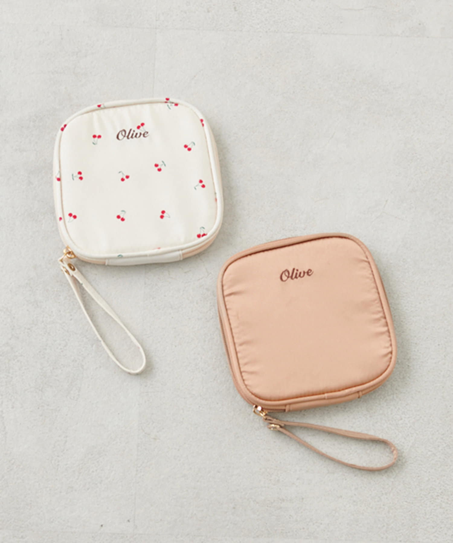 Oliveバッテリーポーチ Olive Des Olive オリーブ デ オリーブ レディース Pal Closet パルクローゼット パルグループ公式ファッション通販サイト