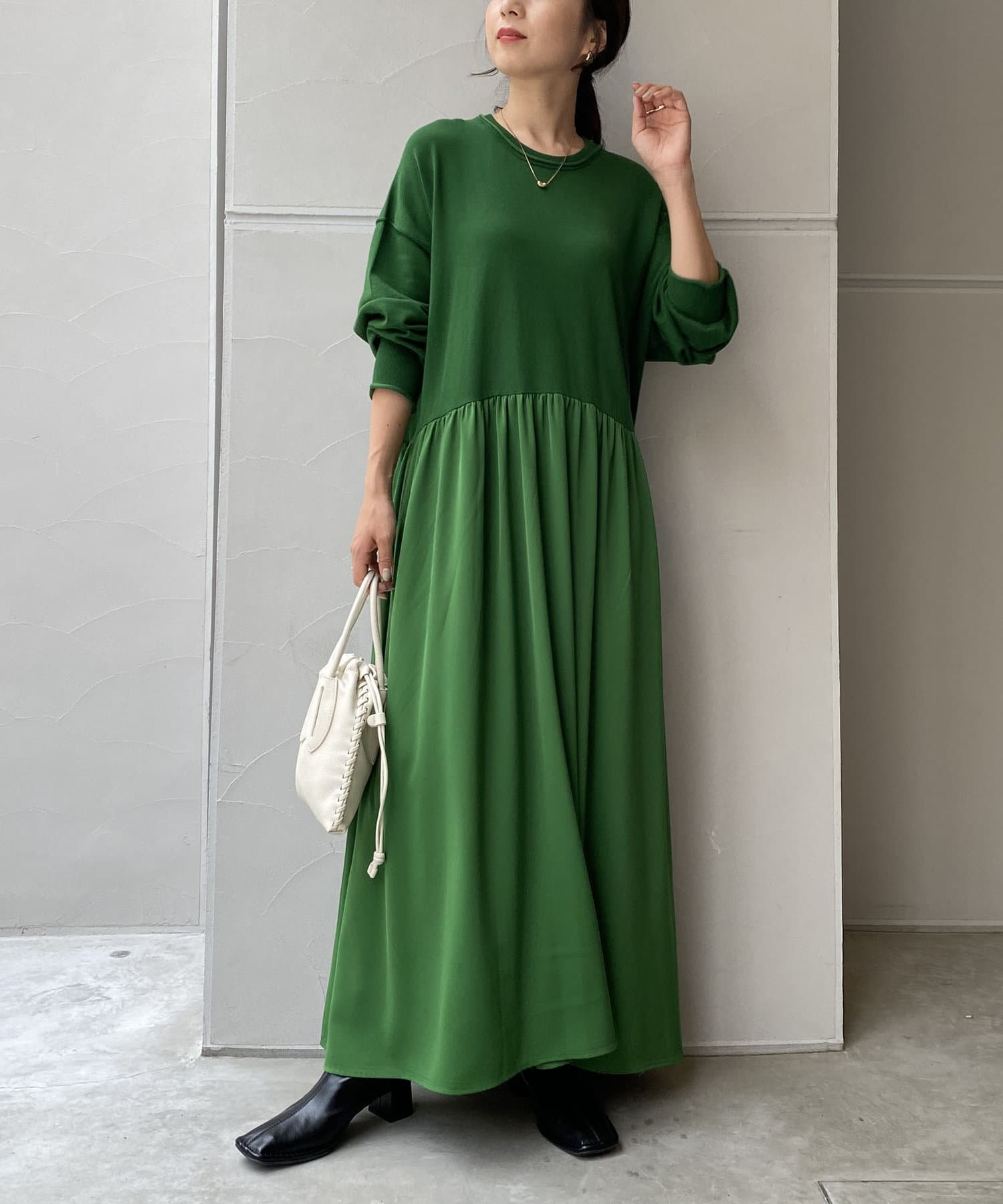 お歳暮 新品 お洒落なフランスブランド ジャガディ ワンピース 104 21年春夏再販